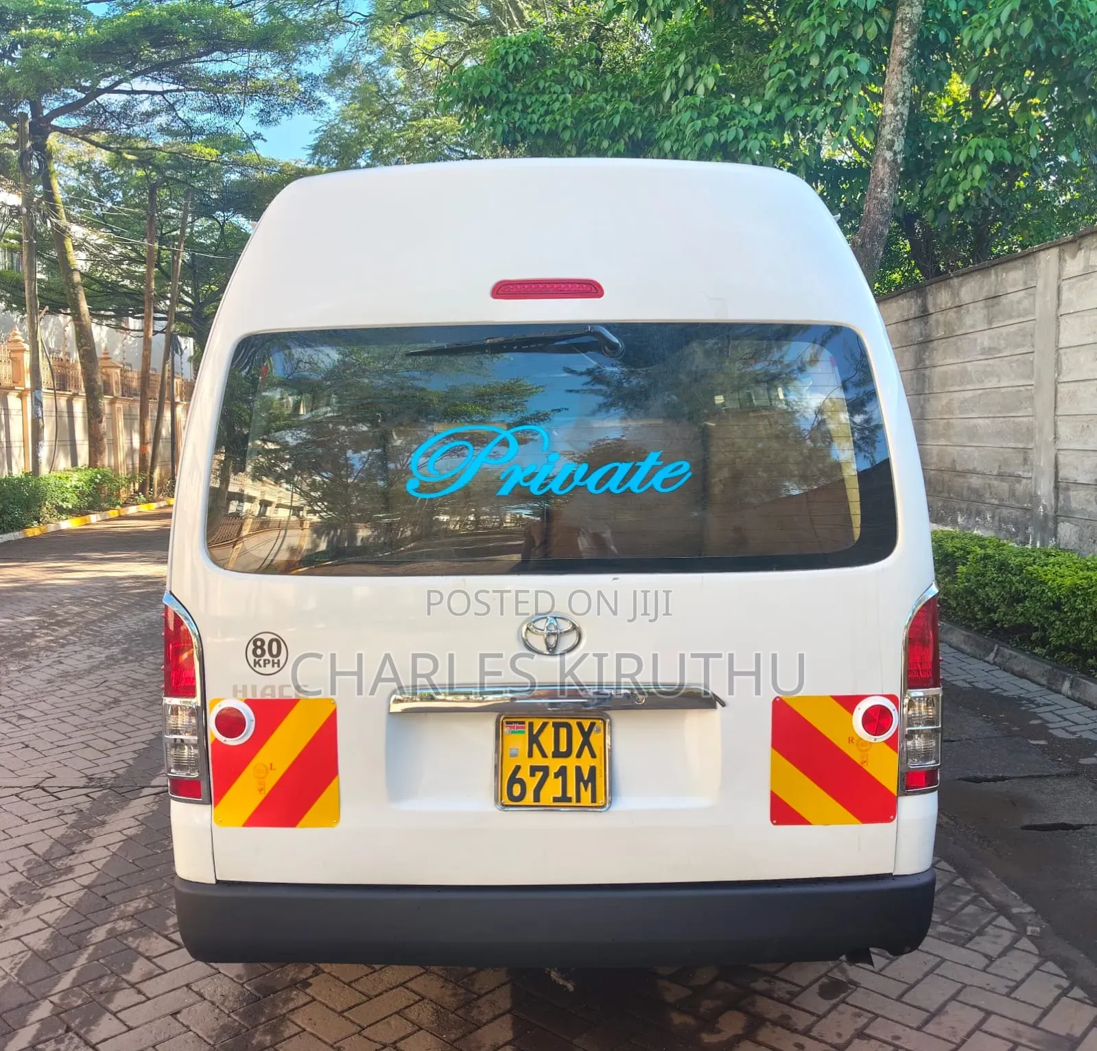 Toyota HiAce 2019 White
