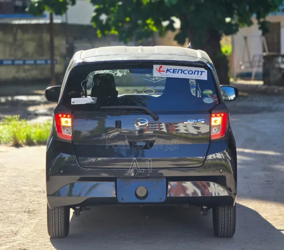 Daihatsu Mira 2019 Black