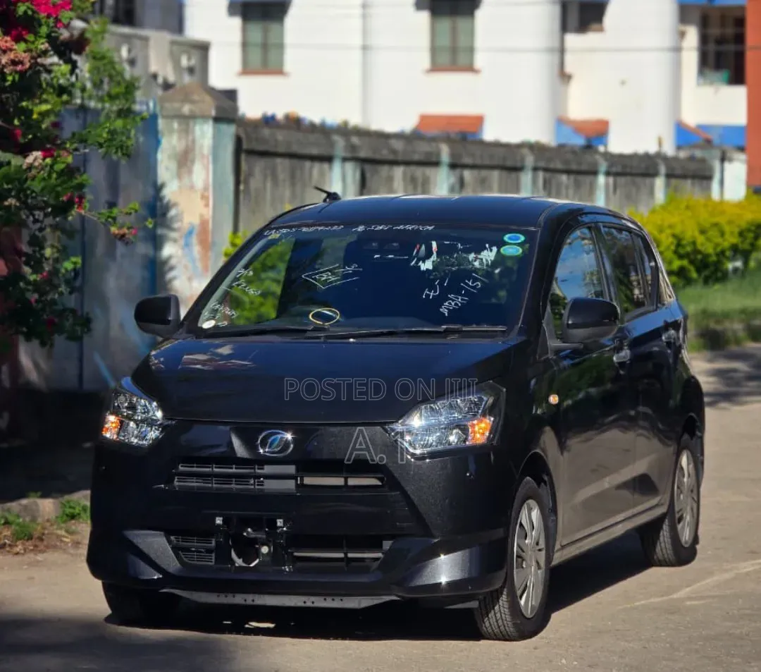 Daihatsu Mira 2019 Black