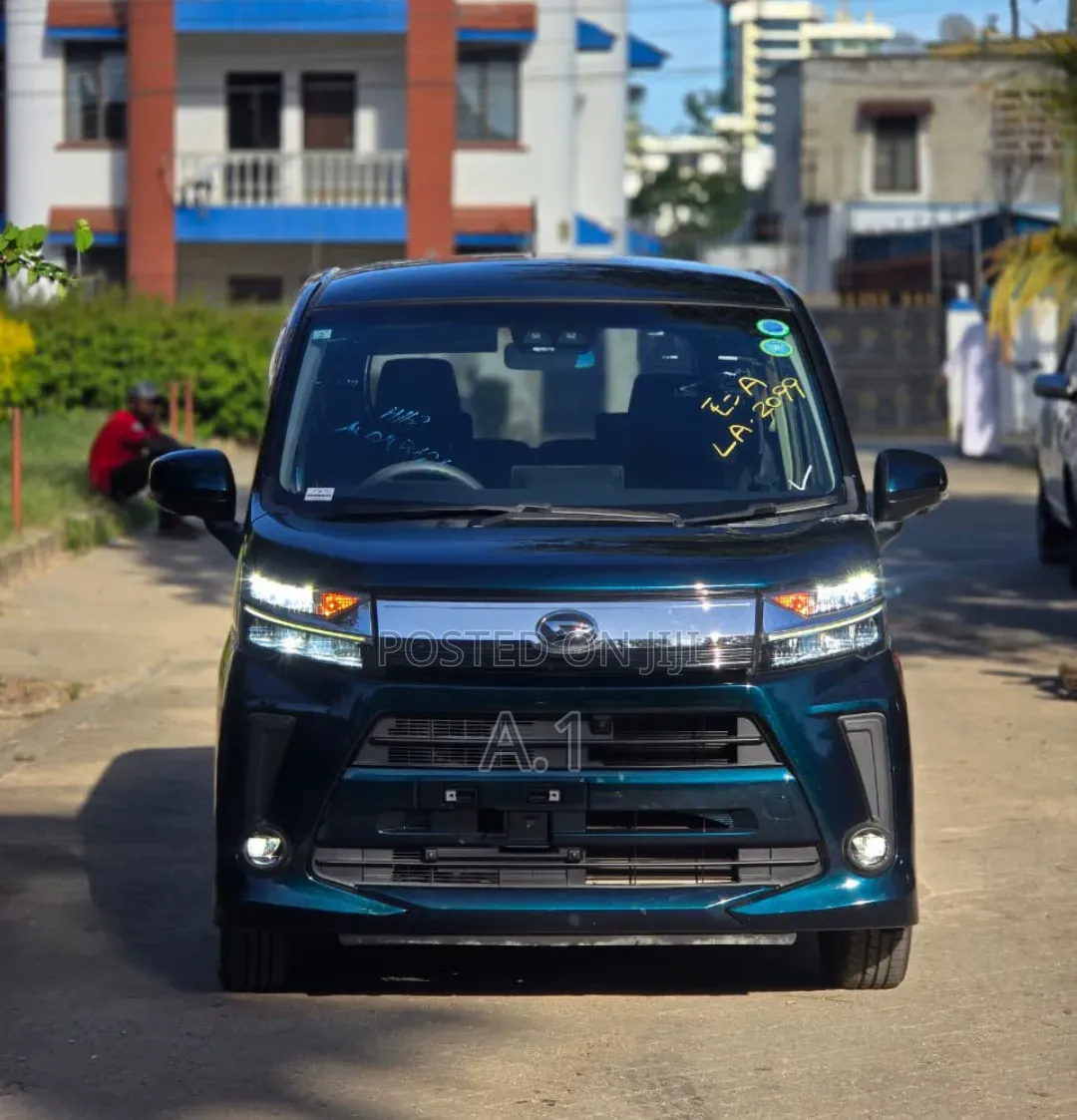 Daihatsu Move 2019 Blue