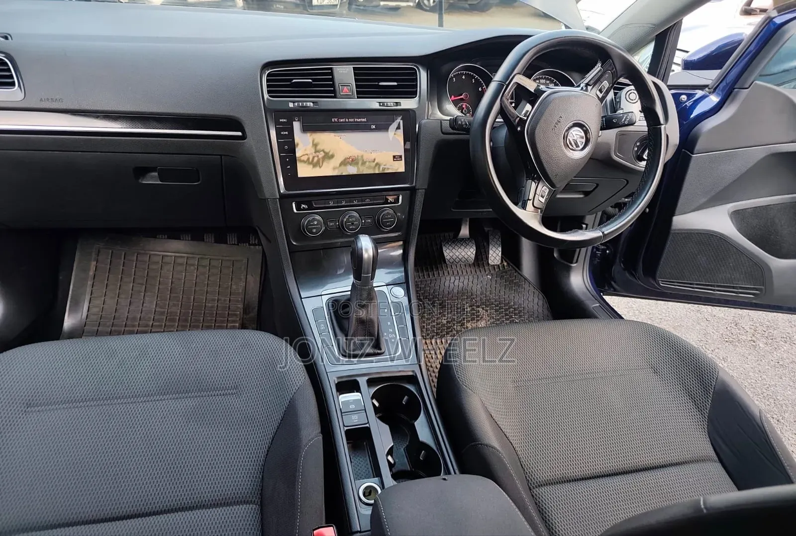 Volkswagen Golf TSI S FWD 2018 Blue