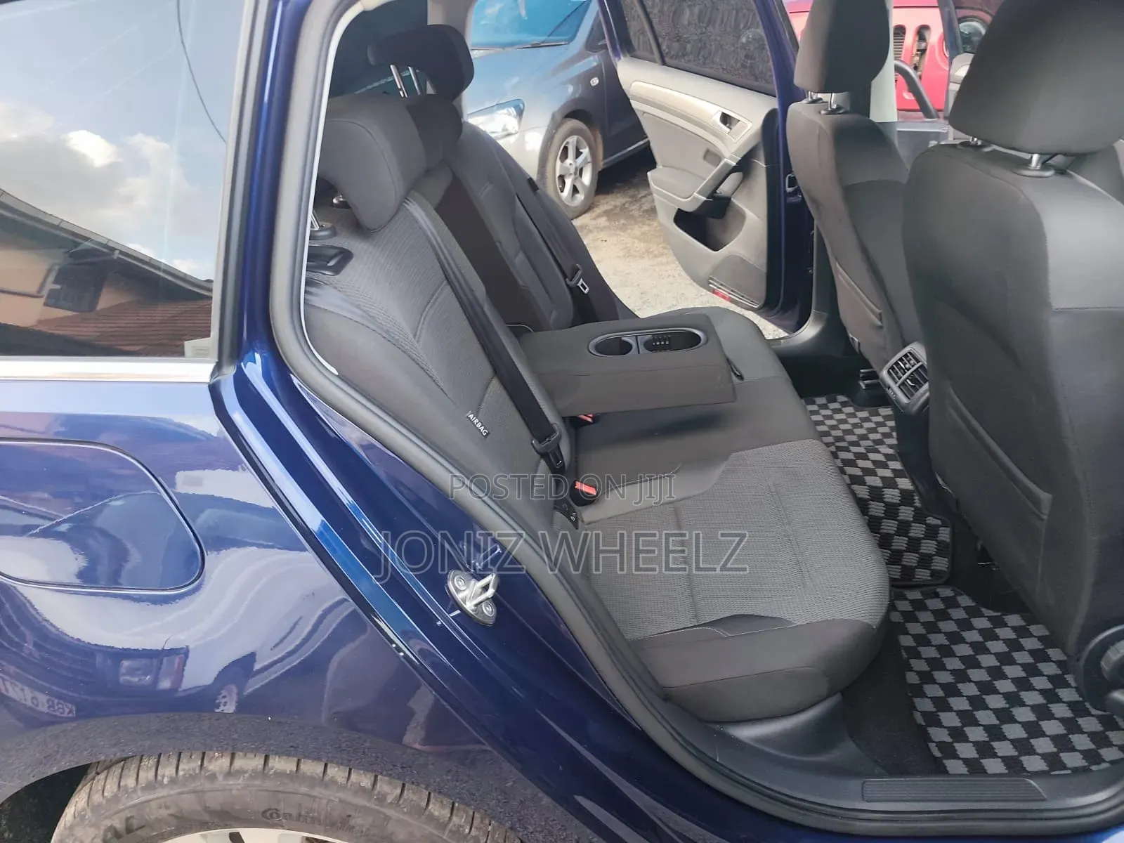 Volkswagen Golf TSI S FWD 2018 Blue