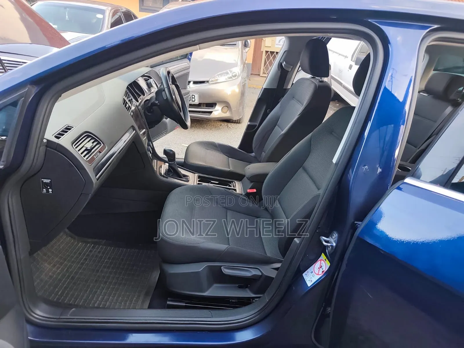 Volkswagen Golf TSI S FWD 2018 Blue