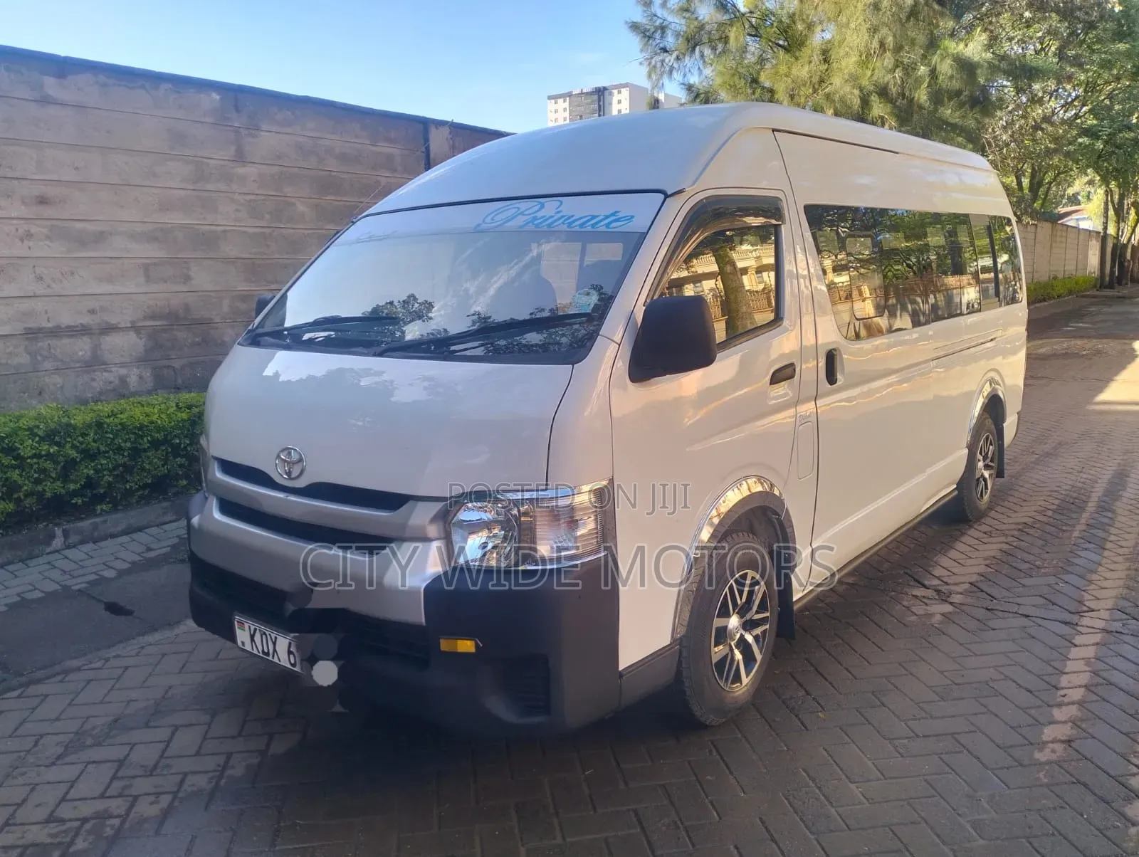 Toyota Grand HiAce 2017 White