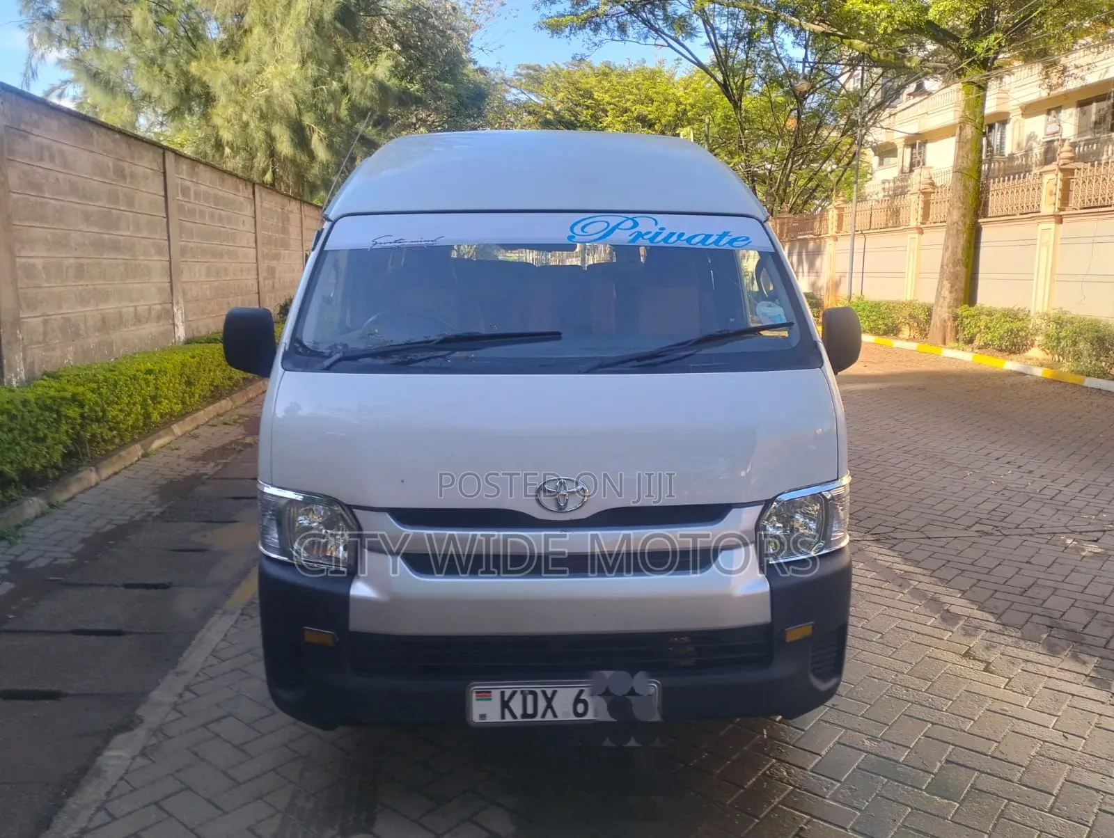 Toyota Grand HiAce 2017 White
