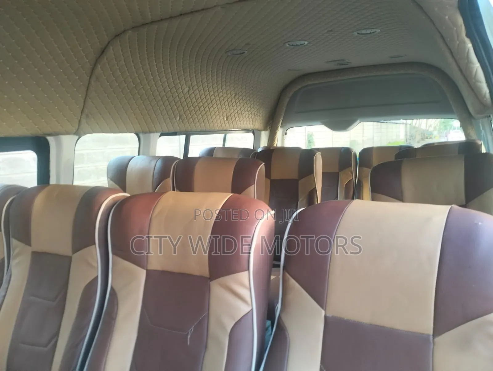 Toyota Grand HiAce 2017 White
