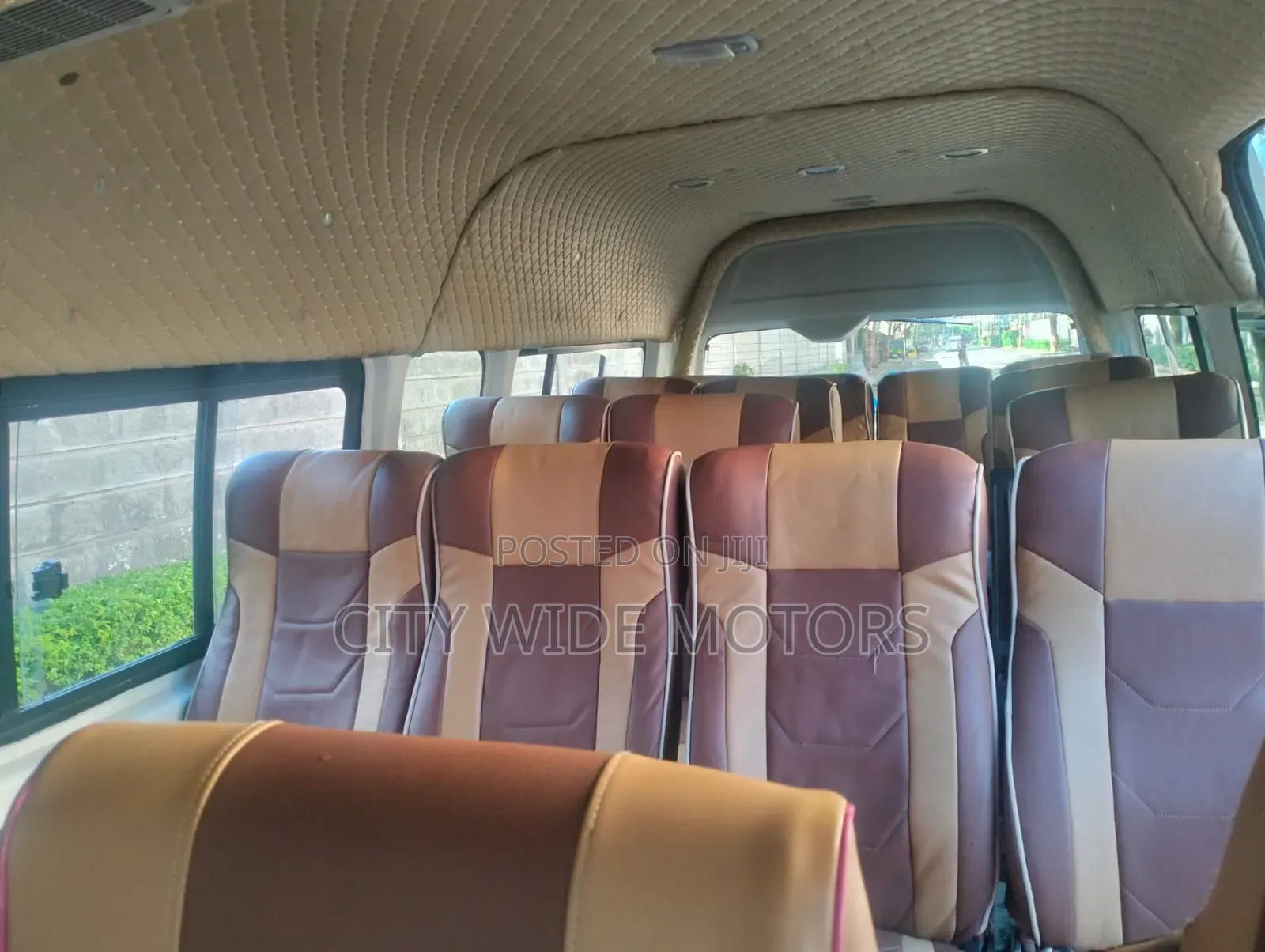 Toyota Grand HiAce 2017 White