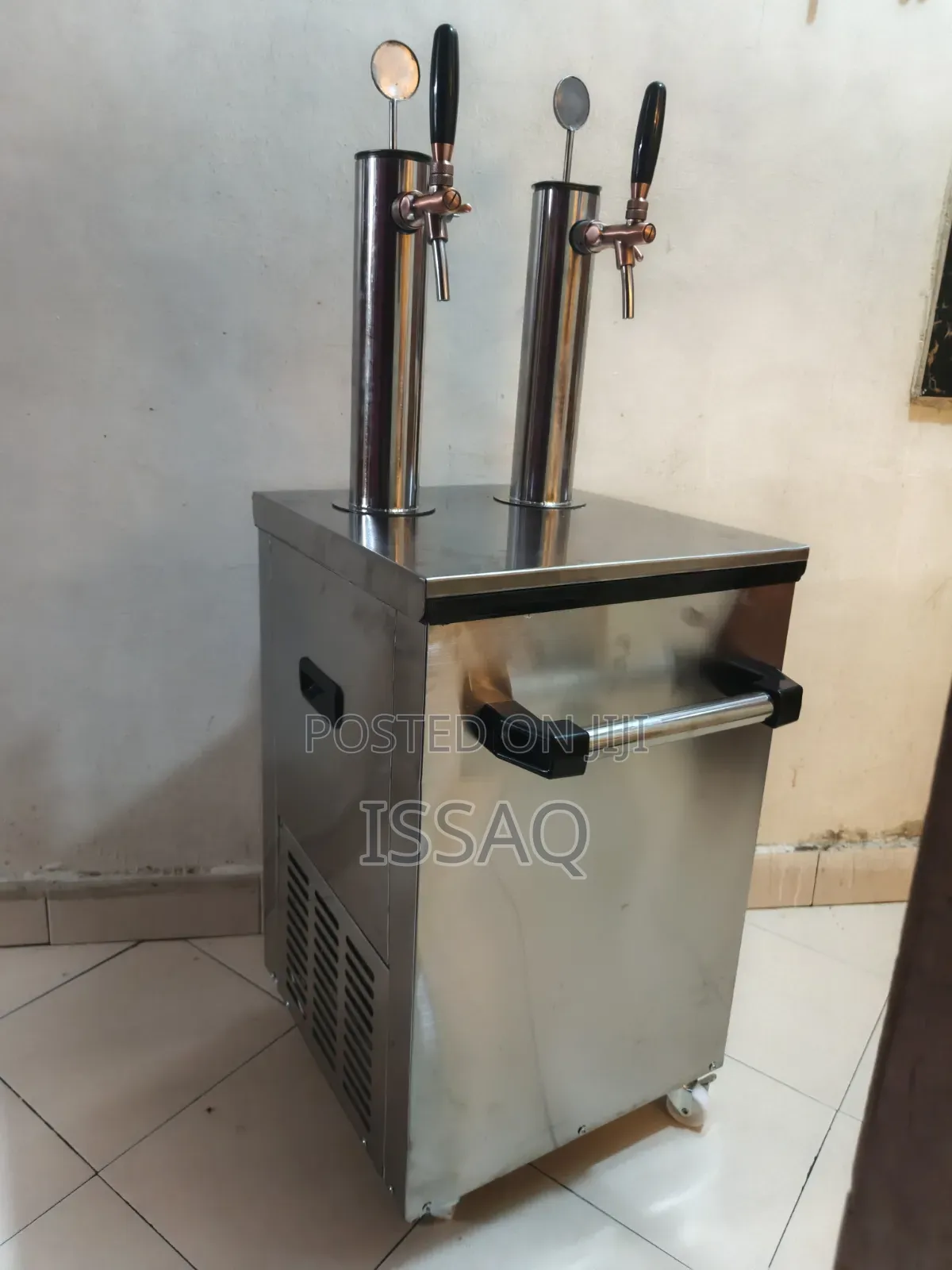 Kegerator With Co2 / Dual Output