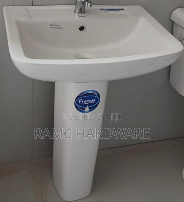 Pedestal and Sink