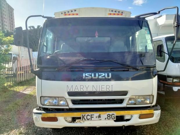 Isuzu Frr33 Truck. - thumbnail 2