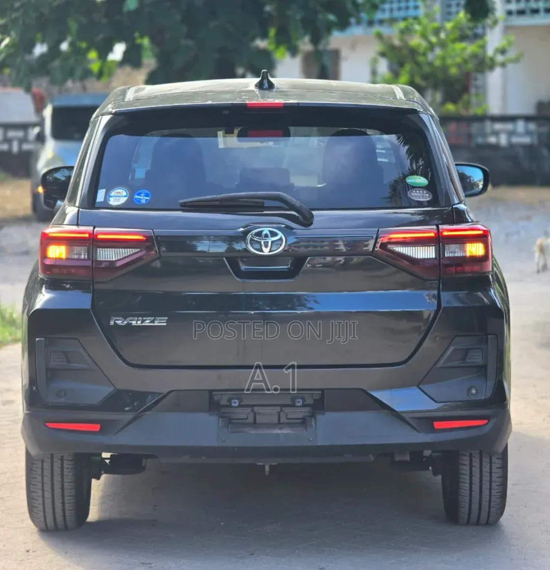 Toyota Raize 1.0 FWD 2019 Matt Black