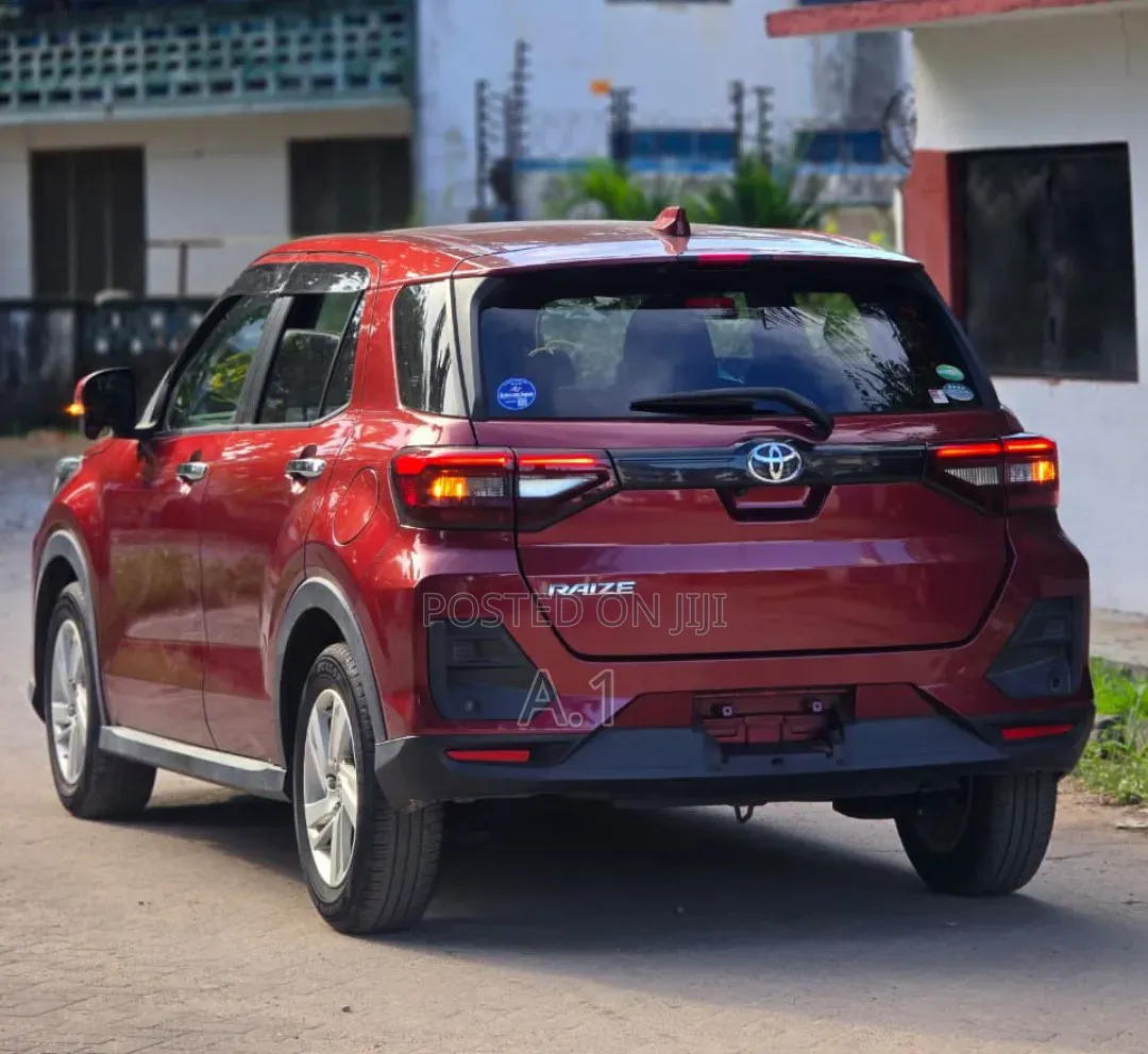 Toyota Raize 1.0 FWD 2019 Red