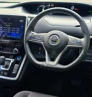 Nissan Serena 2019 Off white