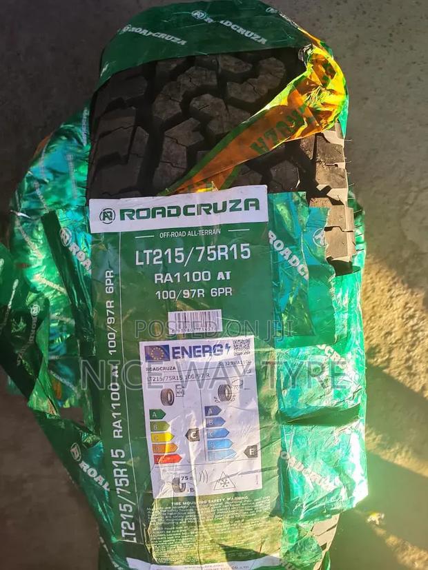215/75/15 Roadcrusa