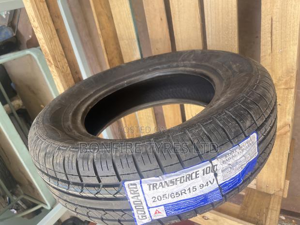 205/65r15 Goddard - thumbnail 2
