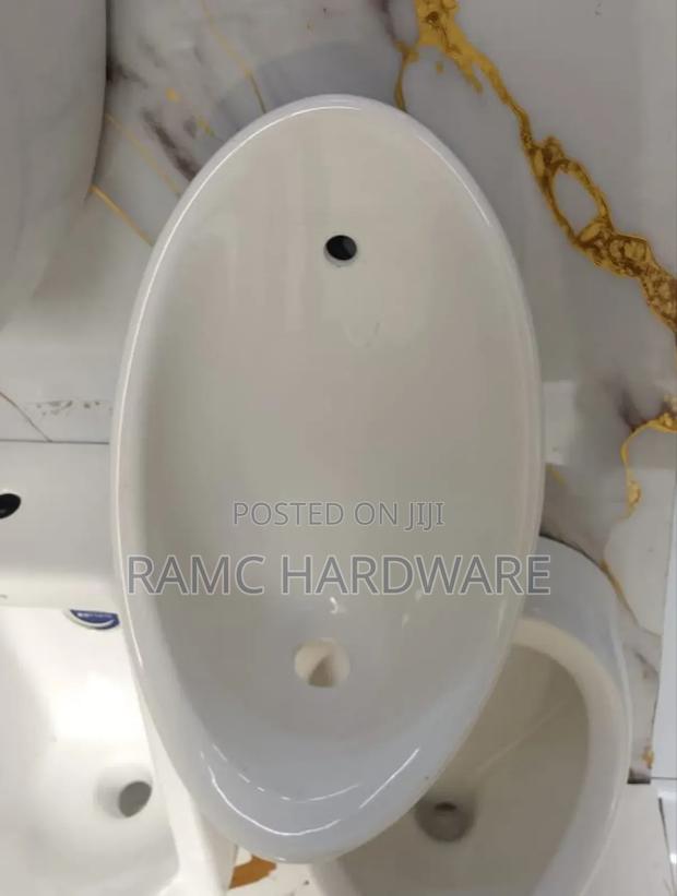 Oval Shape Urinal