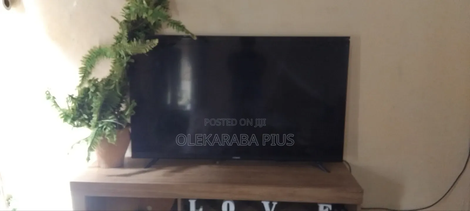 A 50" Vitron Tv With a Broken Screen but Still New