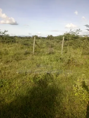 Available One Acre Land for Sale in Makueni County.