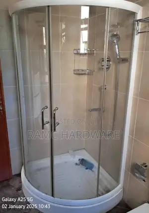 Shower Cubicle Semi Circle