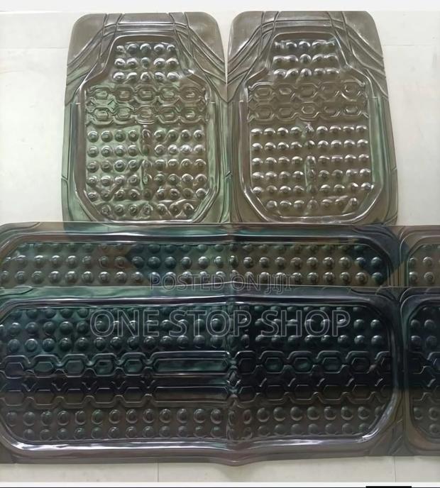 7 Seater Clear Smoked Theme Design Universal Mats