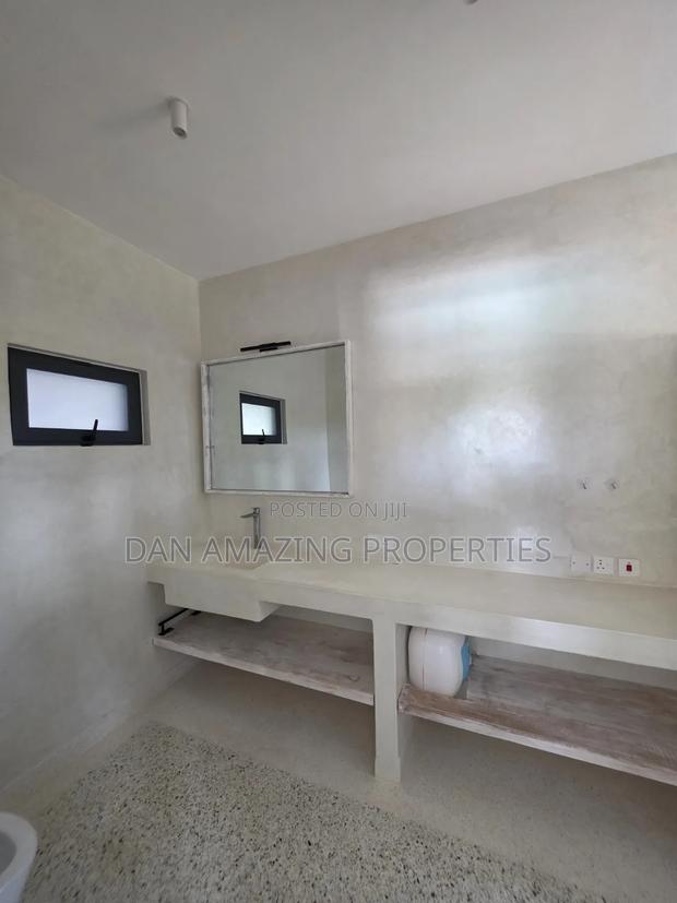 Furnished 3bdrm Villa in Aleck Offgrid, Watamu for sale - thumbnail 8