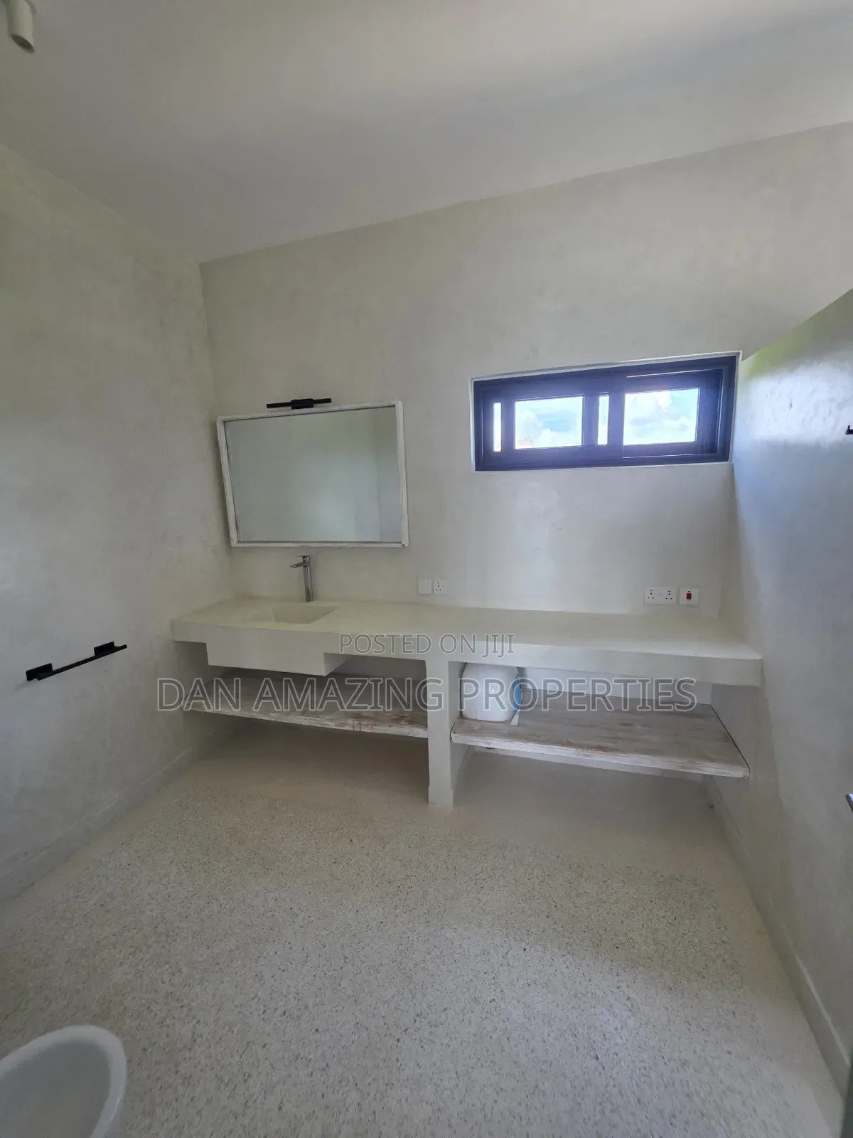 Furnished 3bdrm Villa in Aleck Offgrid, Watamu for sale
