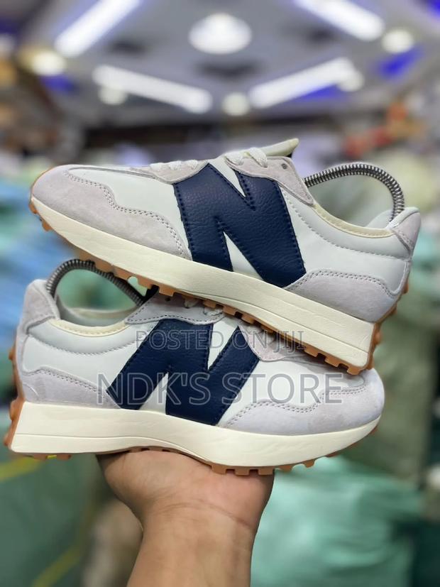 New Balance 327 “White Blue “