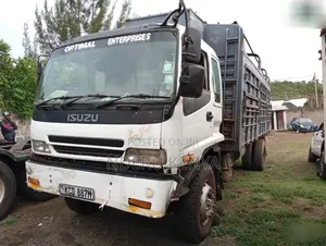 Isuzu FVR 2008 White