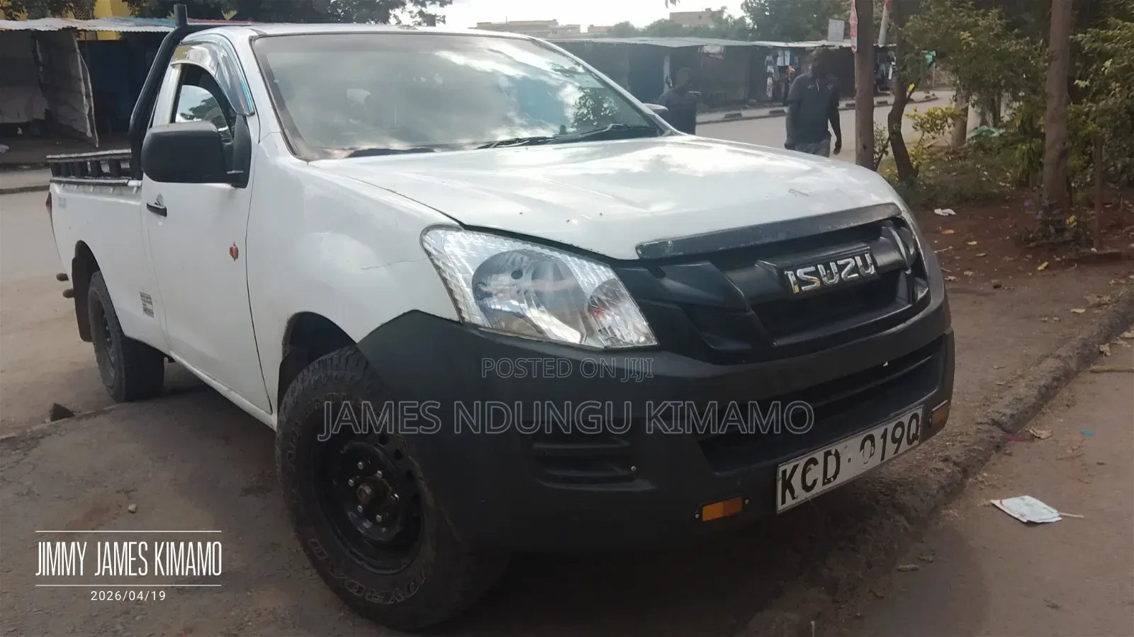 Isuzu D-MAX 2015 White