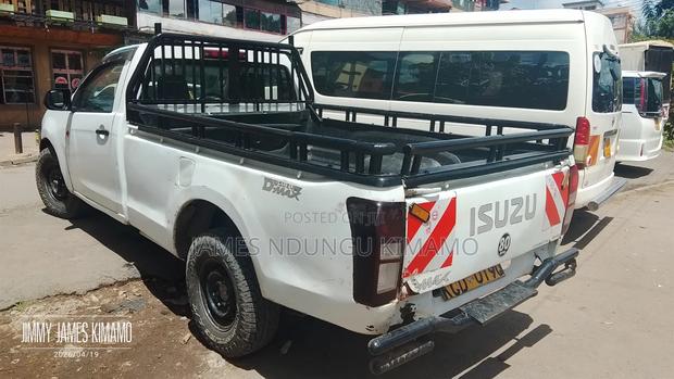 Isuzu D-MAX 2015 White - thumbnail 4