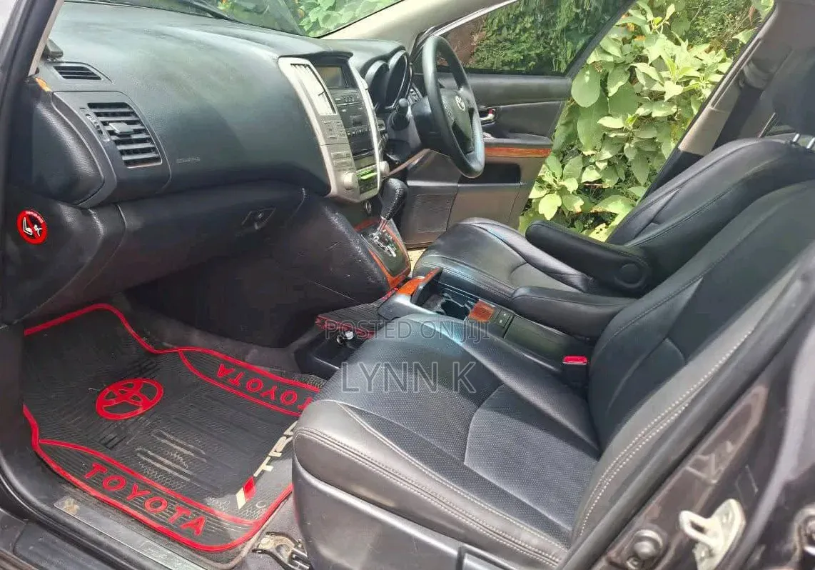 Toyota Harrier 2011 Gray