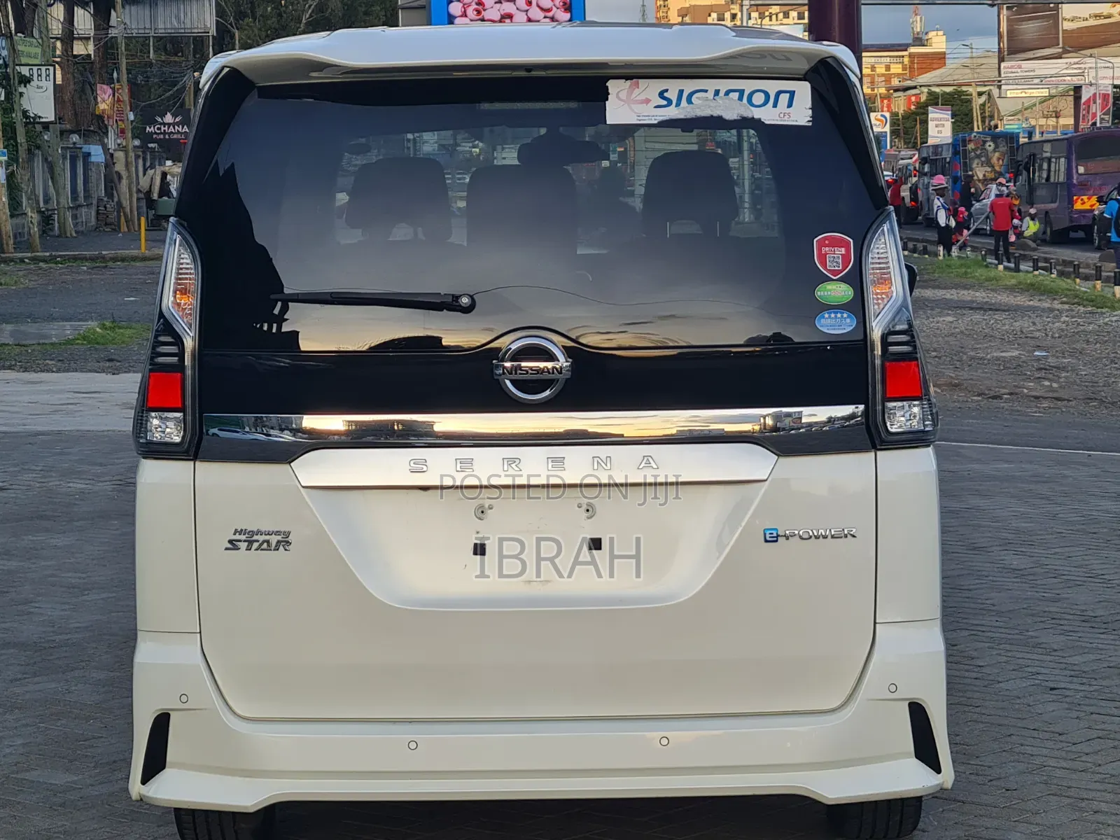 Nissan Serena 2019 White