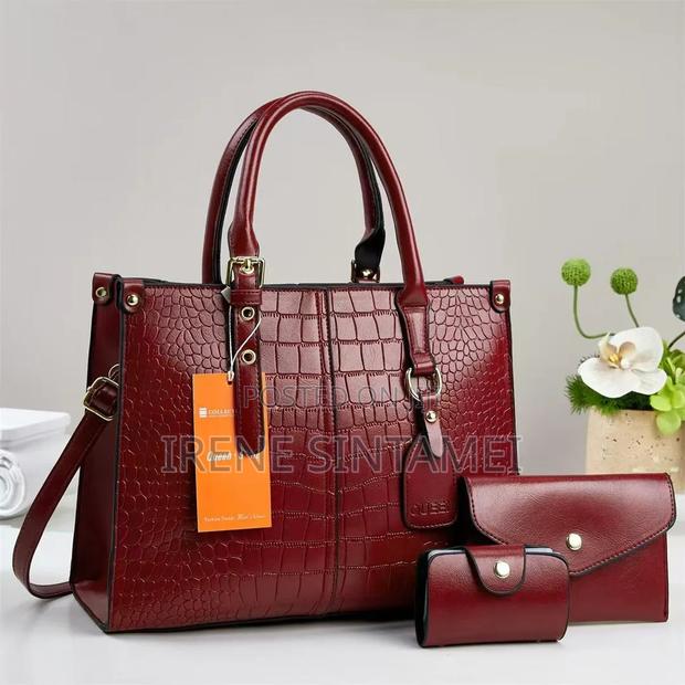 3in 1 Leather Handbag - thumbnail 3