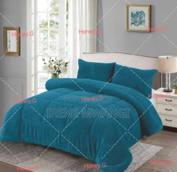 Heavy Warm Woolen Duvet - thumbnail 4