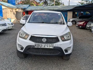 SsangYong Actyon 2012 White