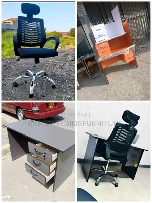 Ergonomic Headrest Office Chair With Modern Clerical Desk B