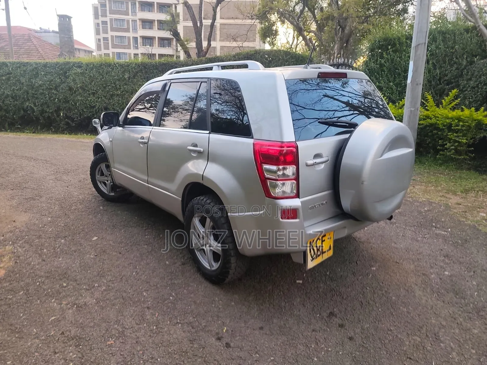 Suzuki Escudo 2008 Silver