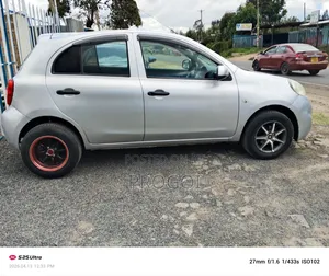 Nissan March 1.2 FWD 2015 Silver