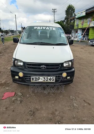 Toyota TownAce 2003 White