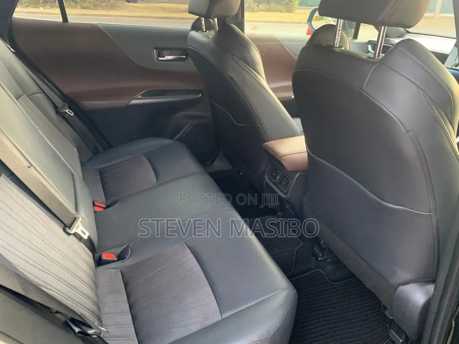 Toyota Harrier G 2020 Black