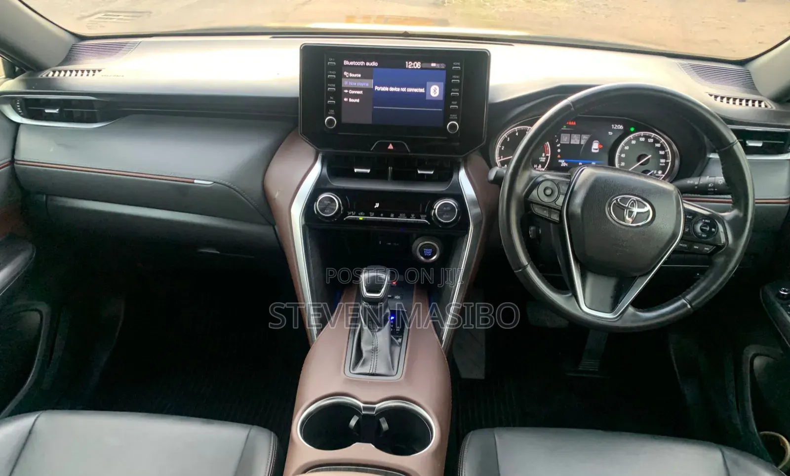 Toyota Harrier G 2020 Black