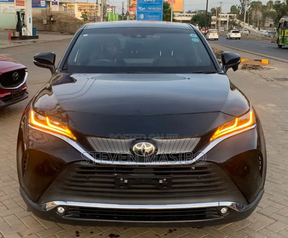 Toyota Harrier G 2020 Black