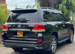 Toyota Land Cruiser 4.6 V8 ZX 2011 Black