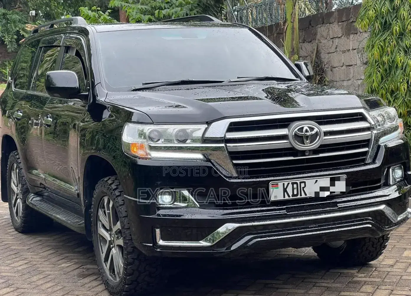 Toyota Land Cruiser 4.6 V8 ZX 2011 Black