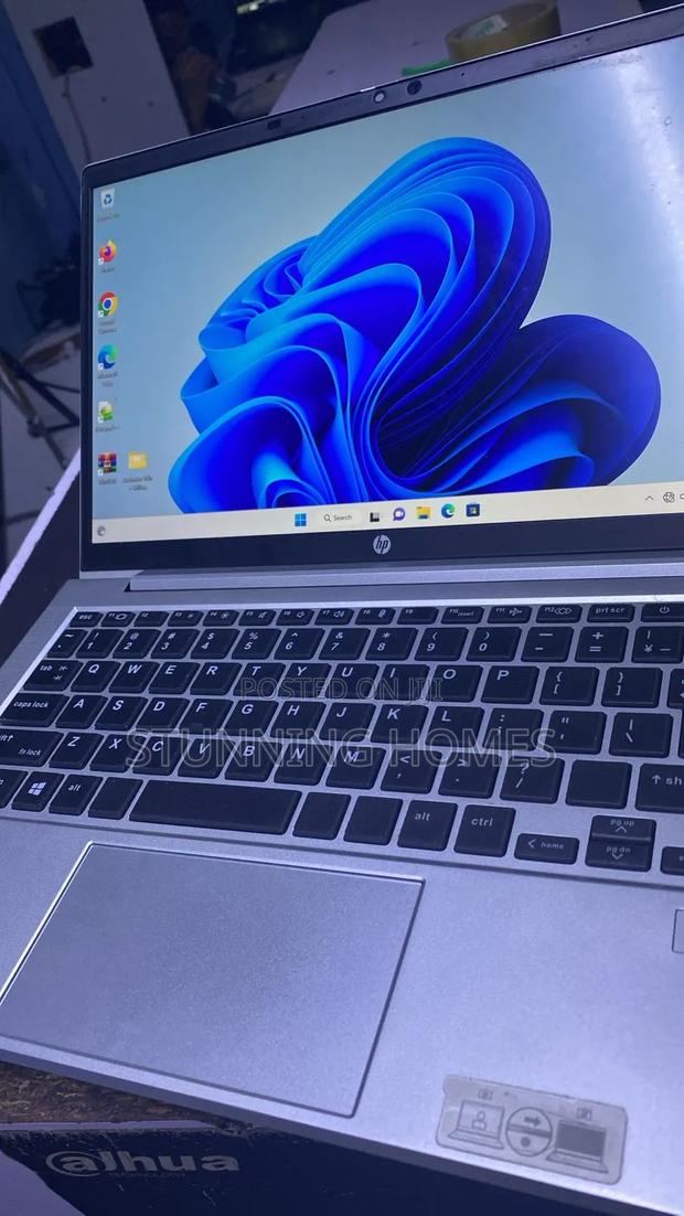 Laptop HP 250 G7 4GB Intel Celeron HDD+SSD 128GB - thumbnail 3