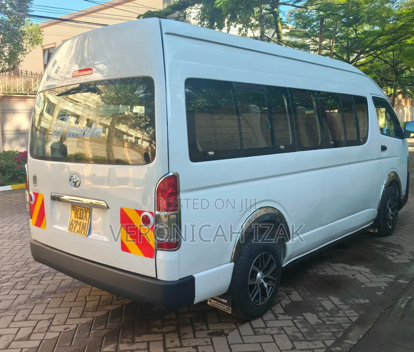 Toyota HiAce 2018 White