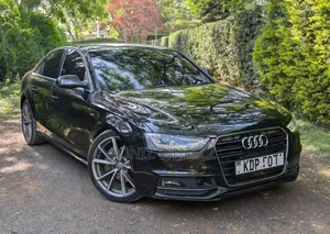 Audi A4 2.0T Premium FWD FrontTrak 2016 Black