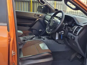 Ford Ranger Wildtrak 2017 Orange
