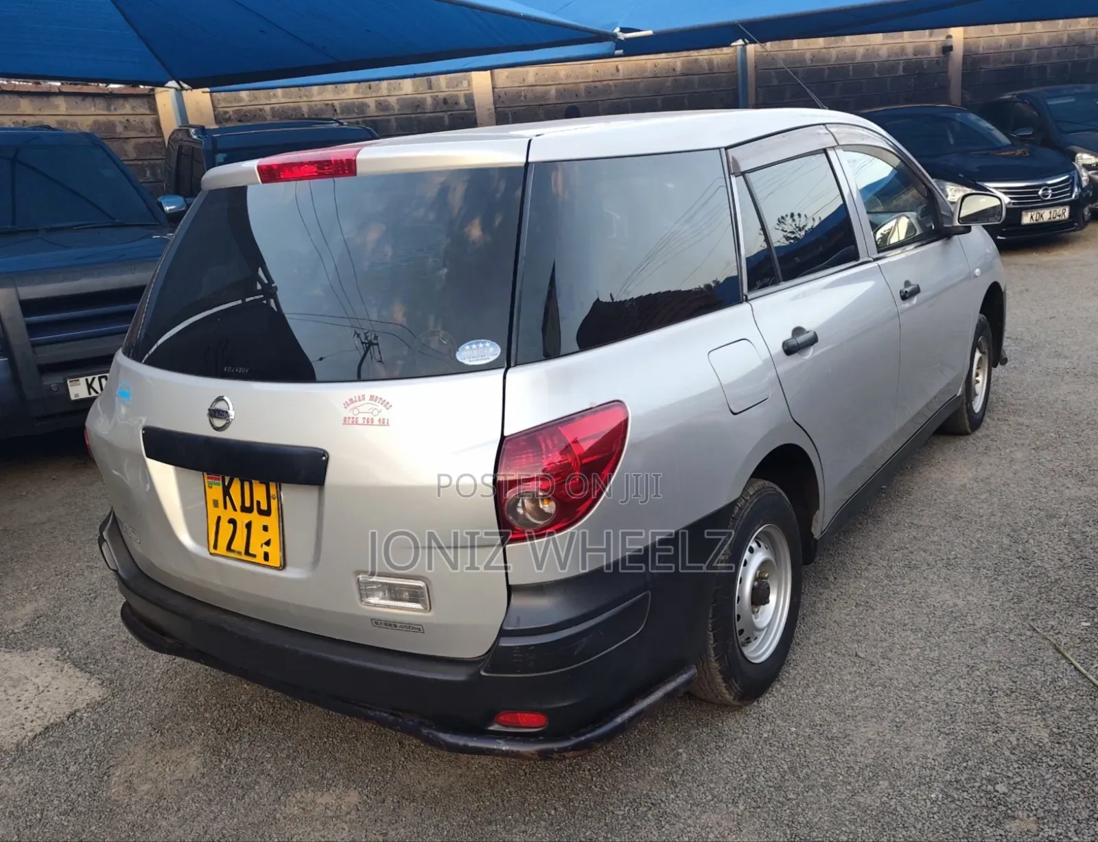 Nissan Advan 2015 Silver