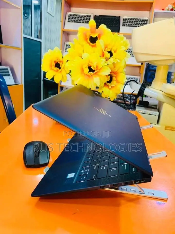 Laptop HP Dragonfly G2 16GB Intel Core i5 SSD 512GB